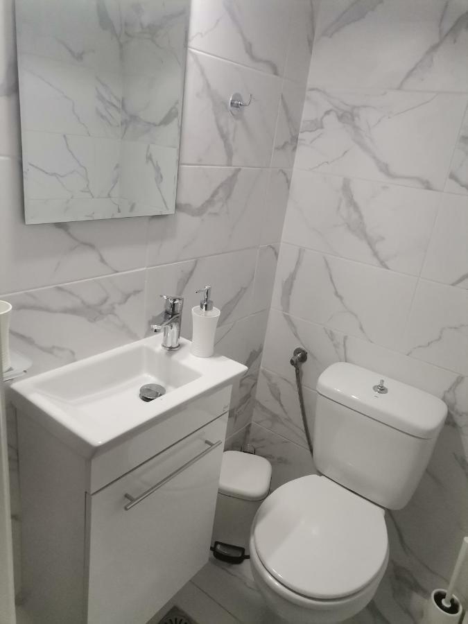 S & K Apartment Free Indoor Parking Athens Ngoại thất bức ảnh